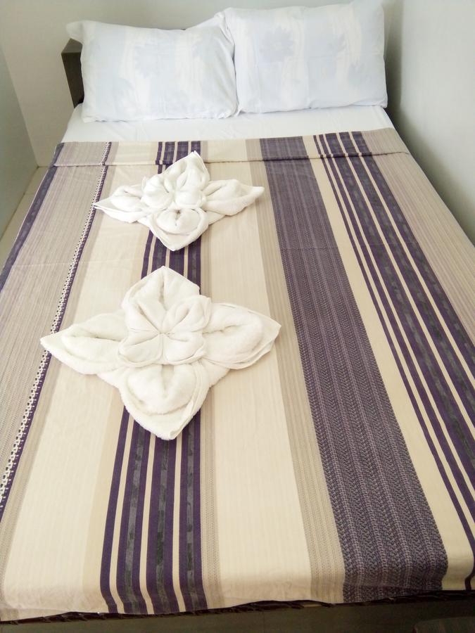 Chelle'S Apartelle - Inn Эль-Нидо Экстерьер фото