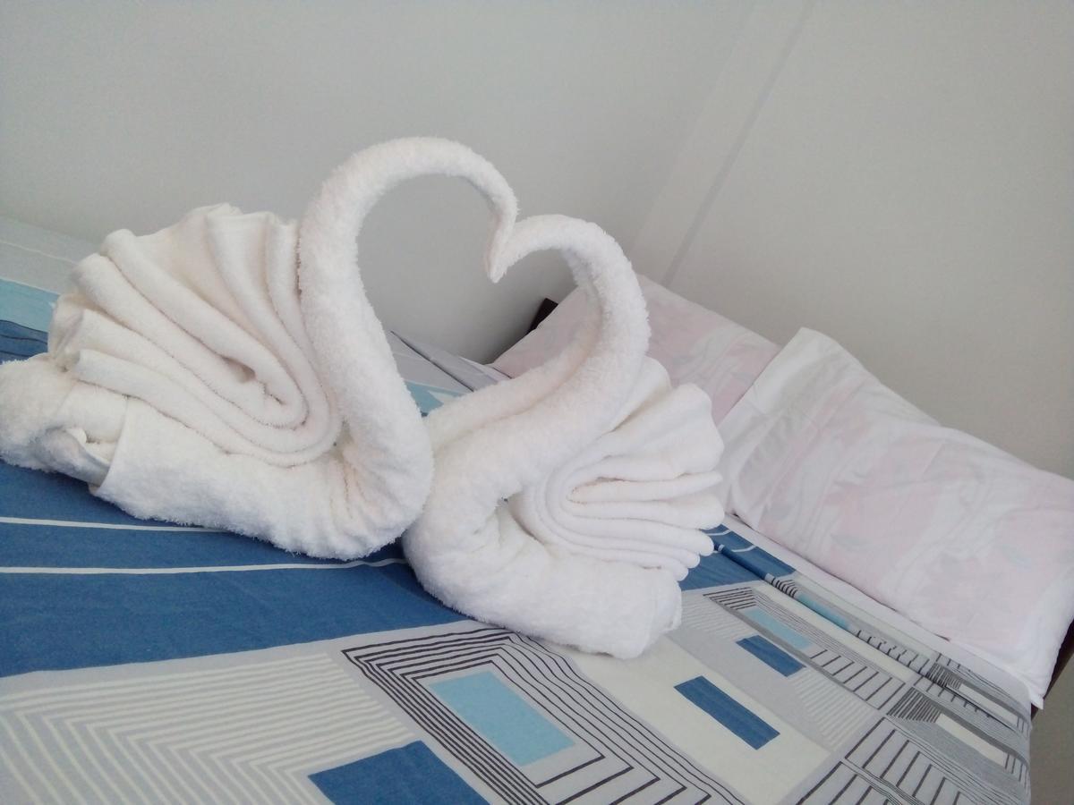 Chelle'S Apartelle - Inn Эль-Нидо Экстерьер фото